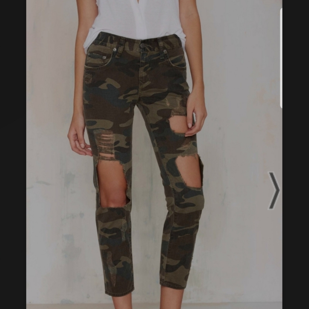 Lovers + Friends Ezra Camo Pants
